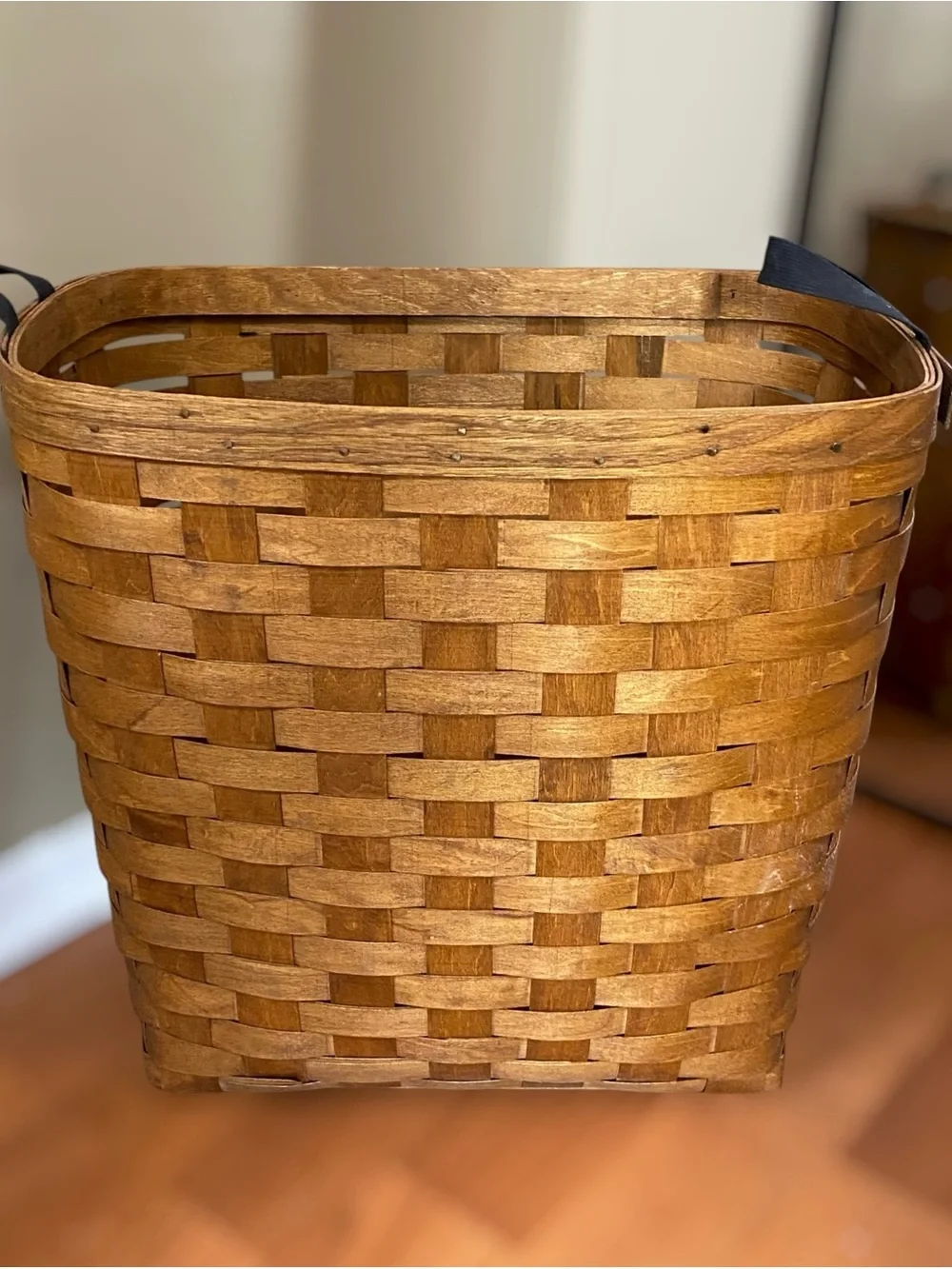 Vintage Large 18”x19” Woven Wood Basket Storage Laundry Hamper Double Handles